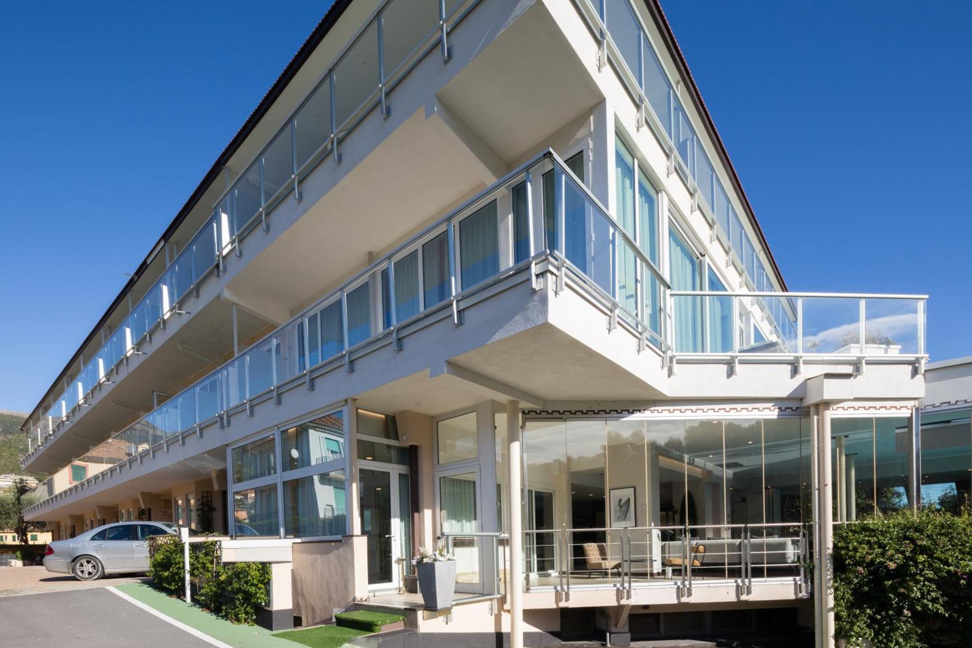 Poggio Hotel Arenzano Exterior photo